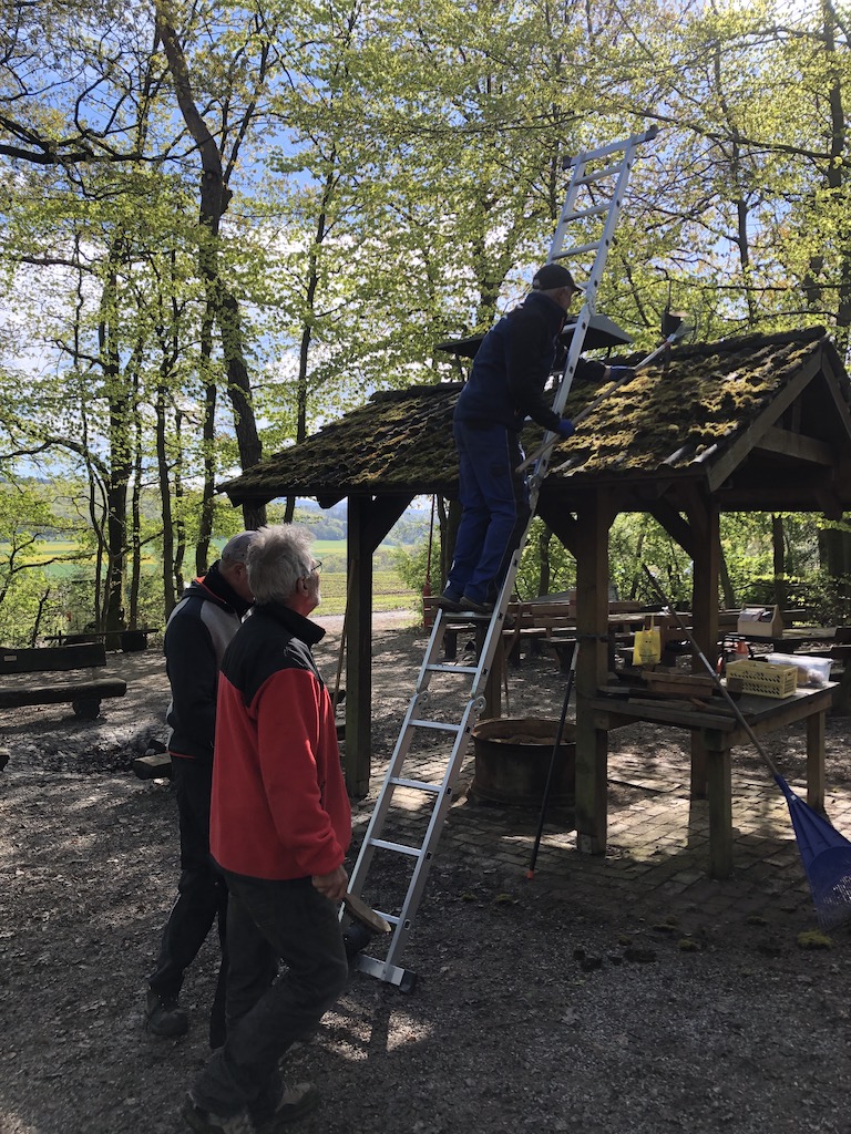 Frühjahrsputz auf dem Grillplatz am 20.04.2024